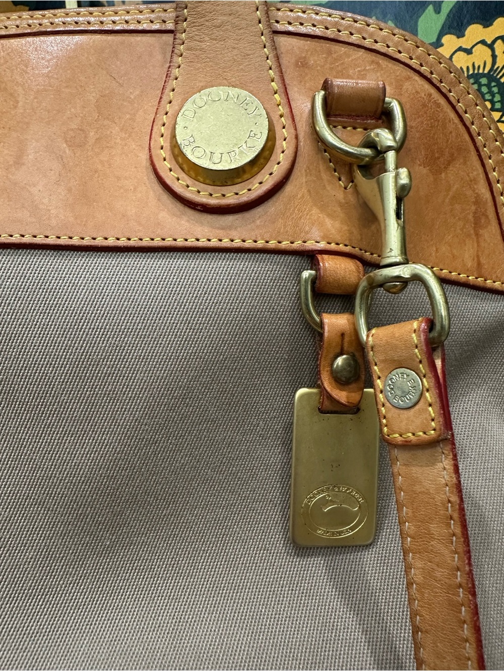 Vintage Dooney & Bourke Cabriolet USA Canvas & Leather Satchel Crossbody Bag - Picture 8 of 16